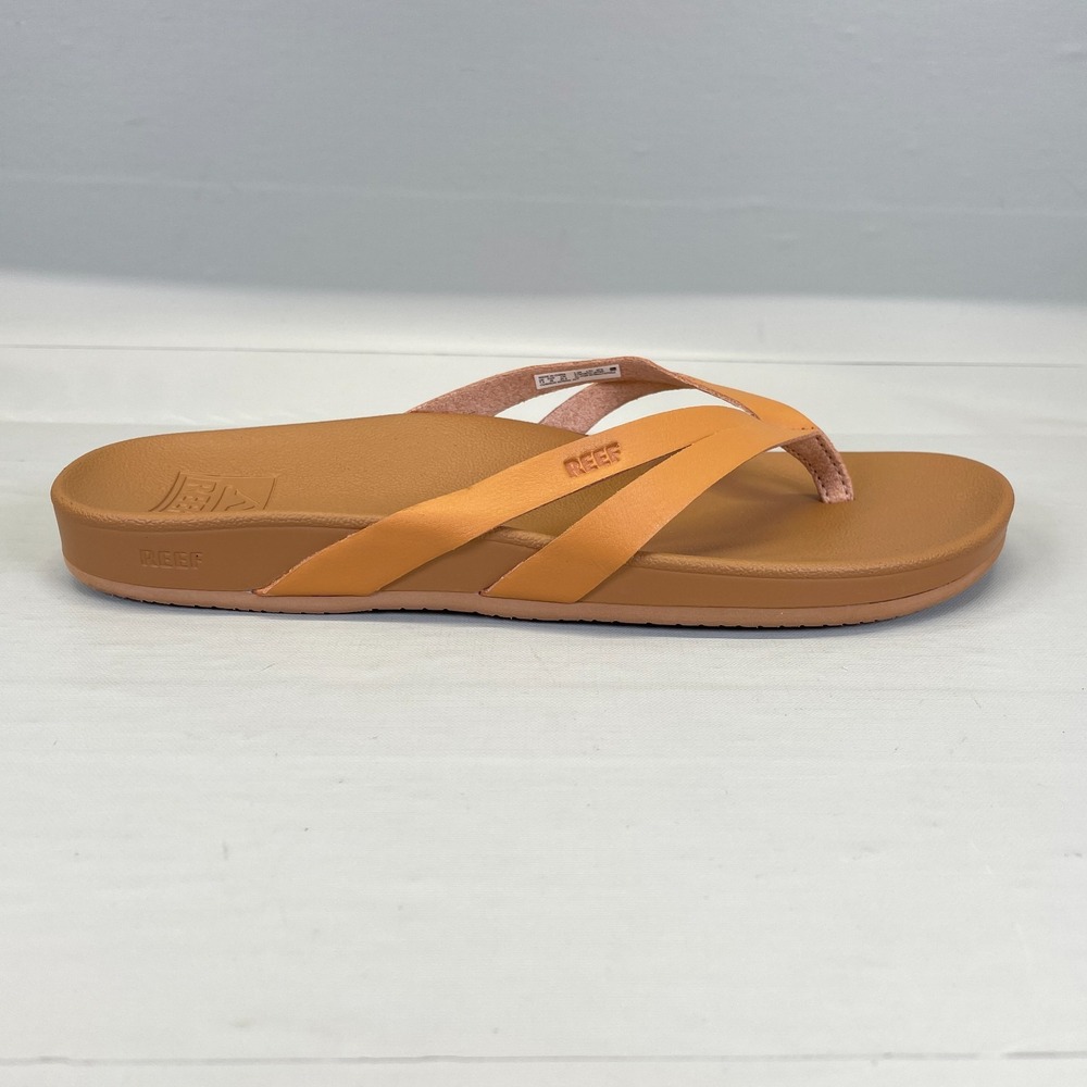 Reef Cushion Spring Joy Sandals Womens Size 7.5 Orange Thong Flip Flop Shoes